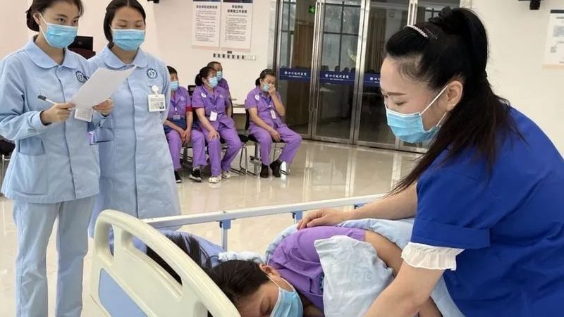 养老机构盈利模式的优与劣**